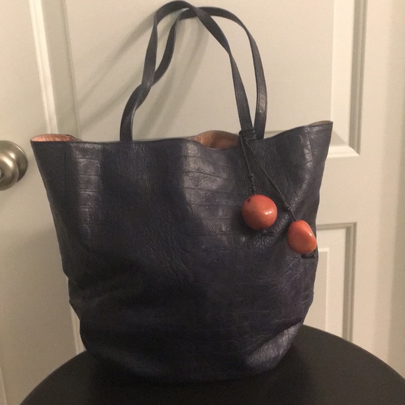 Mario Hernandez Handbags - Vintage Mario Hernandez purse Final Markdown